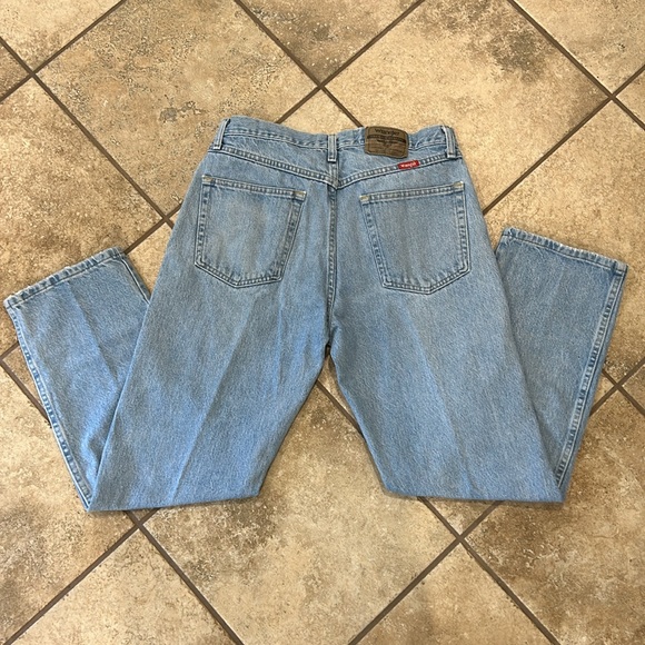 WRANGLER® FIVE STAR PREMIUM DENIM REGULAR FIT JEAN IN LT STONEWASH - Picture 4 of 13